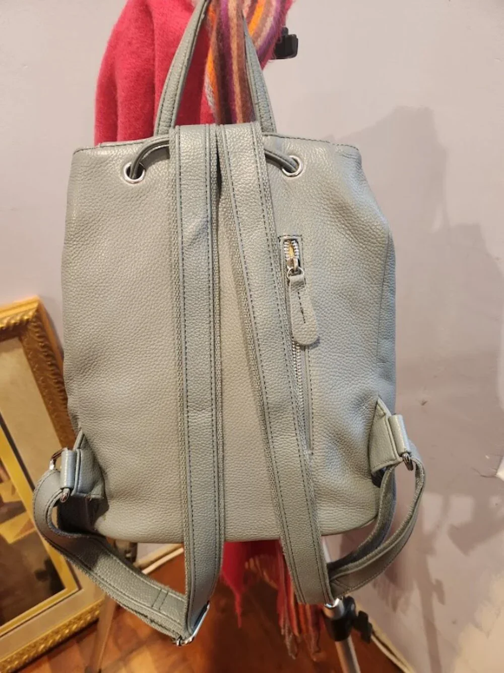 gray backpack